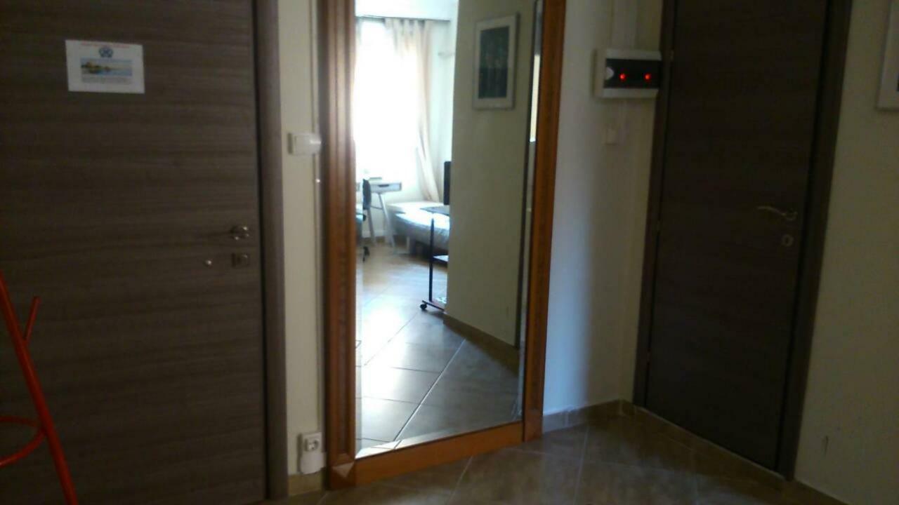 Kingsize Bed 2X2,20 Comfort Super Wifi 70 Mbps Studio! テッサロニキ エクステリア 写真
