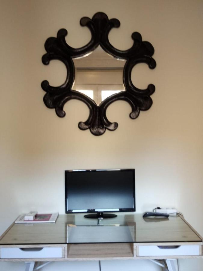 Kingsize Bed 2X2,20 Comfort Super Wifi 70 Mbps Studio! テッサロニキ エクステリア 写真